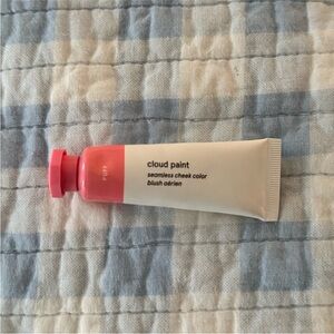 Glossier Cloud Paint in Shade Puff